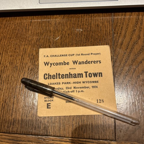 Wycombe cheltenham town fac - v,