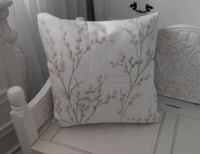 HANDMADE cushion covers Use