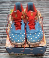 REEBOK DC COMICS WONDER WOMAN