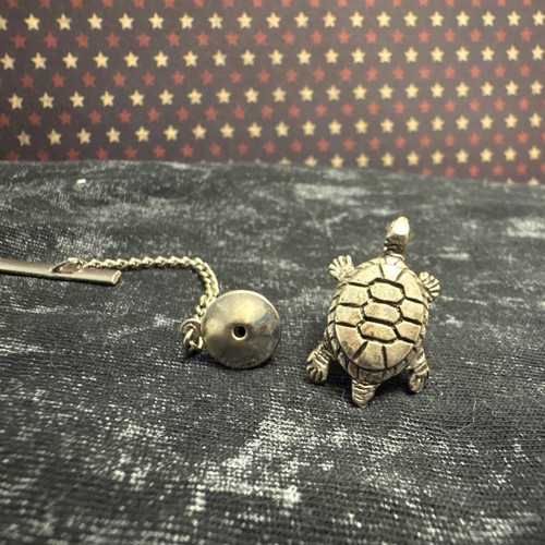 Men silver tone turtle tie - turtle,