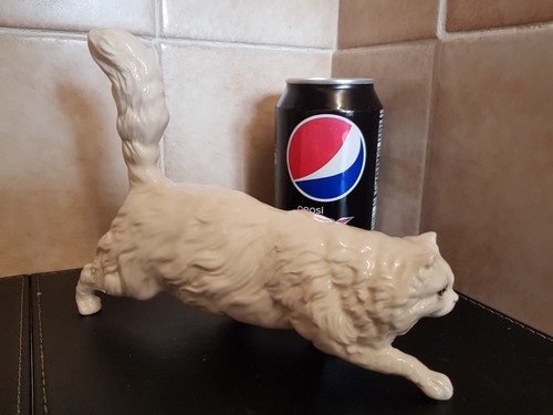 Royal doulton cat stalking - doulton,