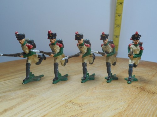 Authenticast toy soldiers - toy,