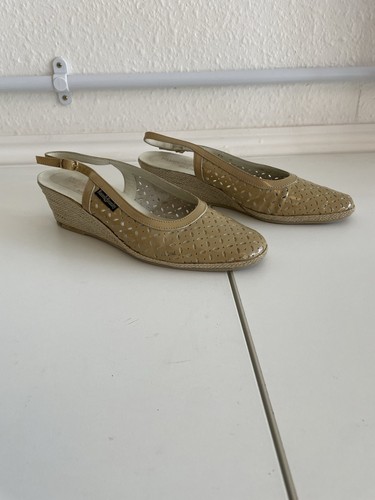 Russell bromley beige patent - russell,