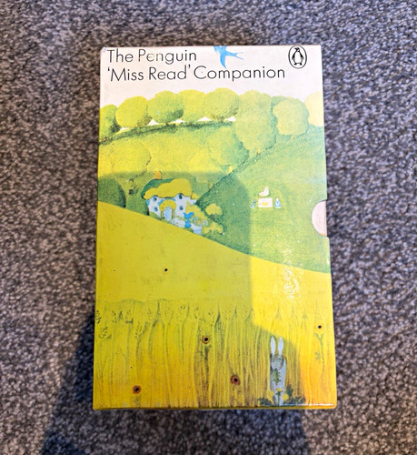 Vintage the penguin miss read - penguin,
