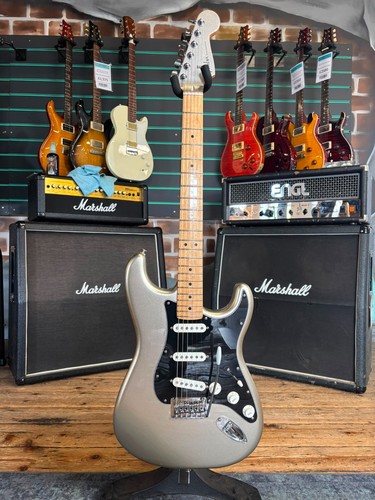 Fender 75th anniversary - fender,