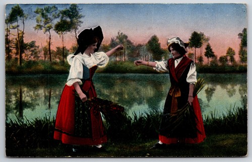Alsatian and lorrainer women - and,