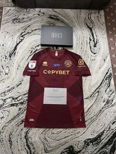 QPR Player Issue Signed Joe Walsh #13 GK Football Shirt Community Day 2025 COA