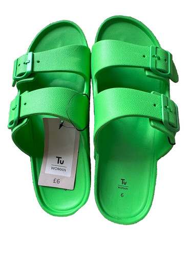 Bnwt green slip on - tu,