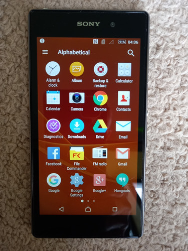 Black sony xperia 16gb - black,