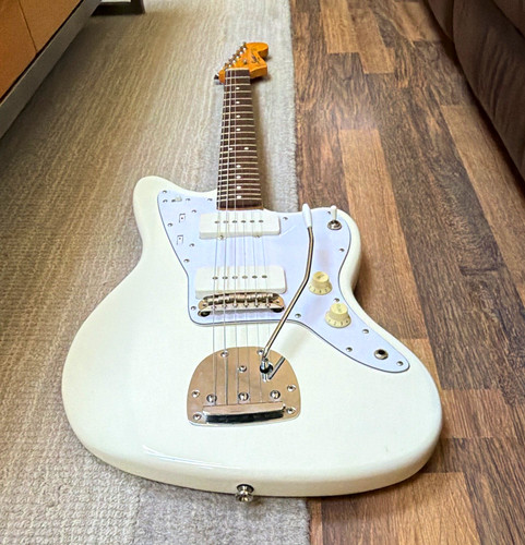 Squier jazzmaster classic vibe - squier,