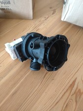 Hotpoint BHWM129 Integrated