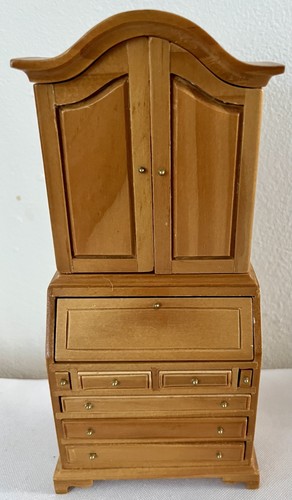 Vintage dolls house writing - house,