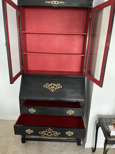 Black bookcase display - bookcase/,
