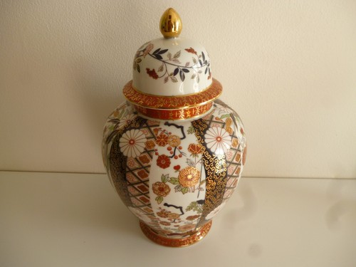 Stunning chinese imari style - stunning,