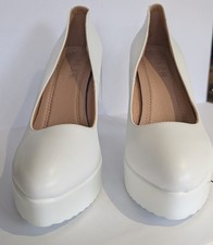 White 4 Inch Heel Shoes In A 240 UK 5