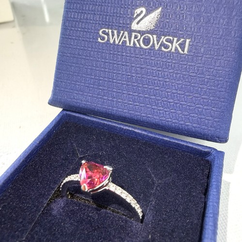 Swarovski dark pink heart - pink,