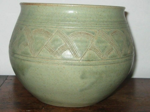 Celadon incised chevrons - celadon,