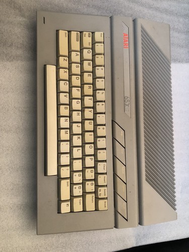 Atari 65xe personal computer - atari, ~