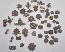 Collection Vintage Military Cap Badges & Uniform Buttons Inc. WW1