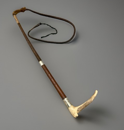 1902 antique riding whip - antique,