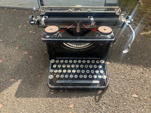 Vintage smith and - and, corona