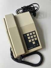 White retro telephone British Telecom BT TSR 8012 G house phone cream