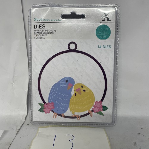 Xcut dies the budgie bunch - dies,
