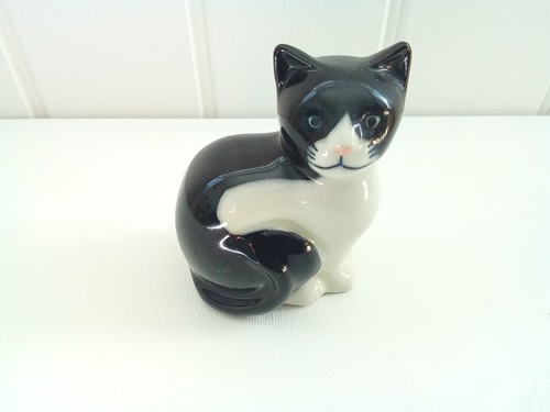 Quail pottery miniature black - quail,