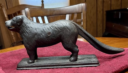 Cast iron dog - cast, nutcracker