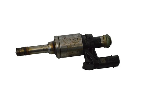 Golf fuel injector - vw,