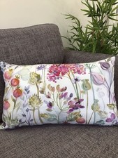 Voyage Maison Country Hedgerow Cusion Cover, 12”x 20”, Lotus/Cream