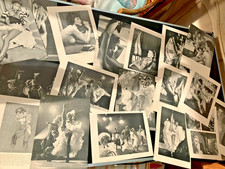 Showgirls cancan Paris 1950s Moulin Rouge photos France dancers burlesque dance