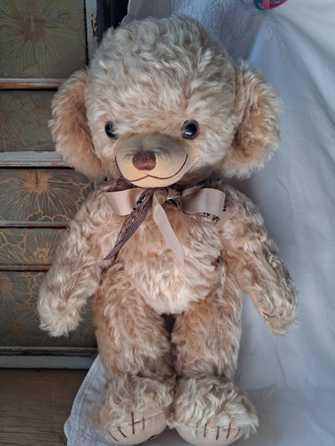 Merrythought cheekybear - merrythought, 18