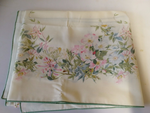 Dorma honeysuckle rectangle - honeysuckle,