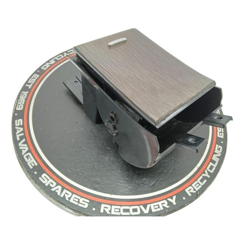 Jaguar ash tray - xf, assembly
