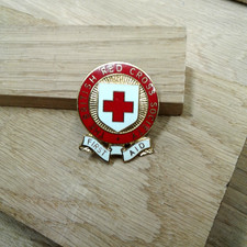 Vintage British Red Cross Society First Aid Badge. Never worn, excellent cond .