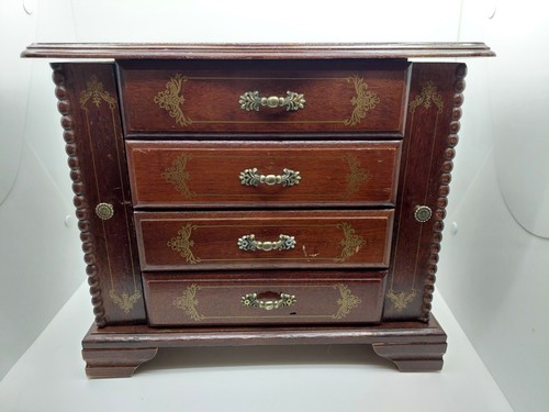 Vintage large armoire - large,