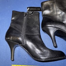 100% Leather Boots Size USA