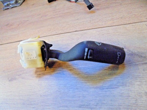 Saab 2000 saloon wiper - saab,