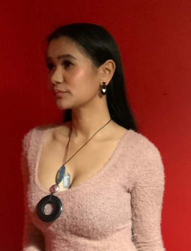 One button necklace costume - -,