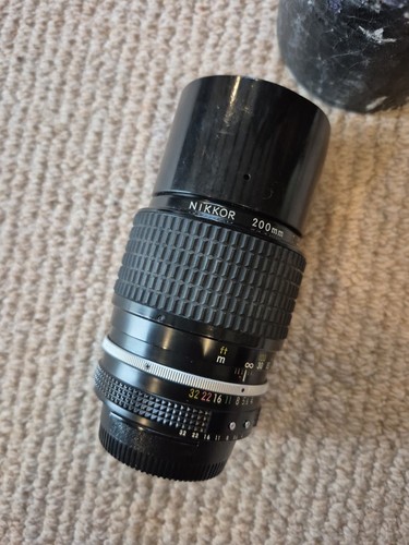 Nikon nikkor 200mm ai - f/4,