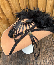 Beige Black Wool Tricorn Pirate Hat Renaissance Feathers Corset Roses 57cm (26)