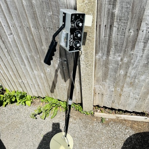 Saxon metal detector - 2,