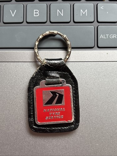 Keyring key ring vintage - keyring,