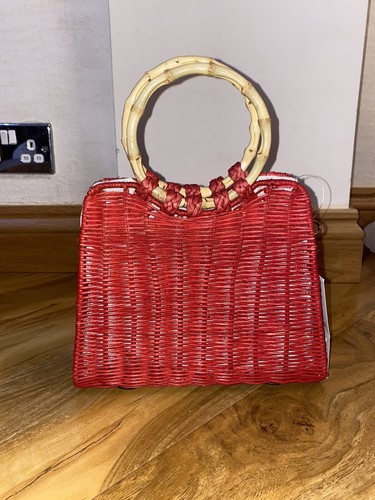 Bnwt zara red rigid city - zara,