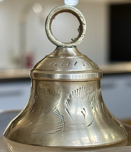 Small solid brass vintage - solid,