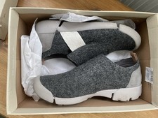 Clarks Trigenic Tri Lily Shoes/Sneakers Size: 5.5  / Free Postage