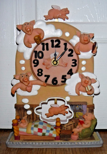 Rare piggin pendulum - clock, by