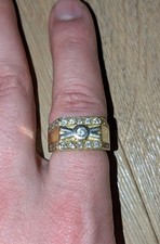 18CT Gold Signet Ring Size T