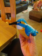 K And M International